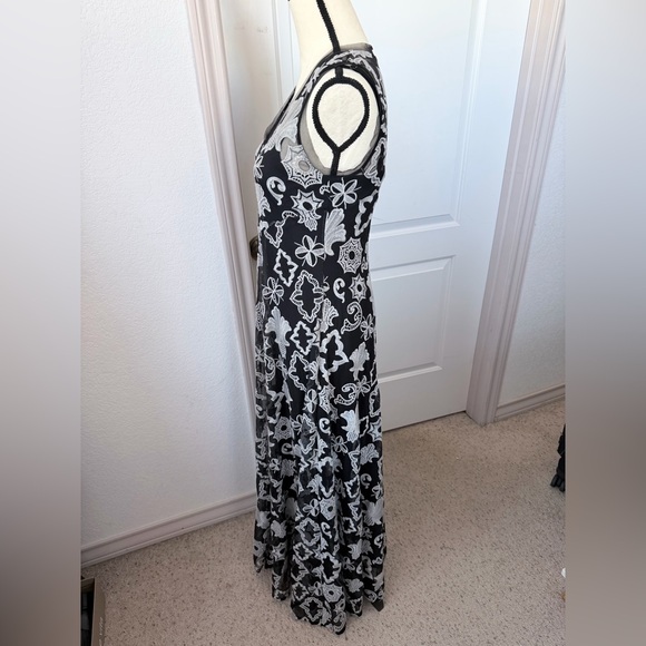Johnny Was MAZZY BIAS SLIP DRESS V-Neck Black Gray Lined Patterned Maxi NWT XS - Picture 2 of 9